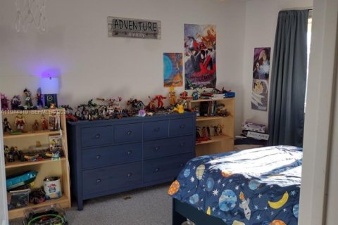 Casa en venta en Davie, Florida, 4 dormitorios, 224.64 m2 № 2001032 - foto 19