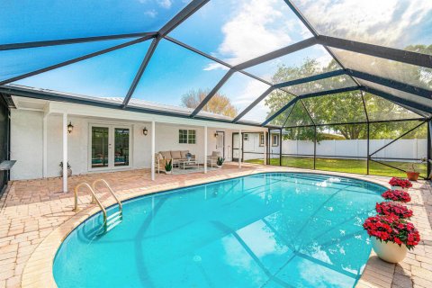 House in Boynton Beach, Florida 3 bedrooms, 173.17 sq.m. № 2188182 - photo 3