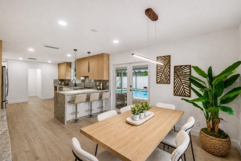 House in Boynton Beach, Florida 3 bedrooms, 173.17 sq.m. № 2188182 - photo 10