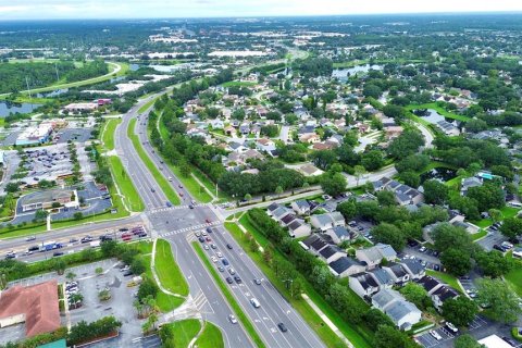 Touwnhouse à vendre à Orlando, Floride: 2 chambres, 117.06 m2 № 1904028 - photo 6