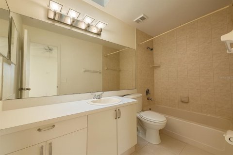 Touwnhouse à vendre à Orlando, Floride: 2 chambres, 117.06 m2 № 1904028 - photo 19