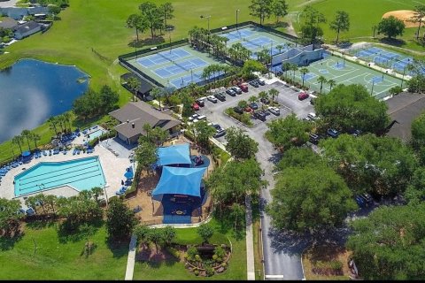 Touwnhouse à vendre à Orlando, Floride: 2 chambres, 117.06 m2 № 1904028 - photo 8