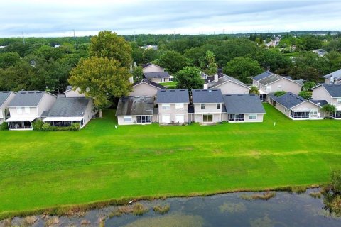 Touwnhouse à vendre à Orlando, Floride: 2 chambres, 117.06 m2 № 1904028 - photo 5
