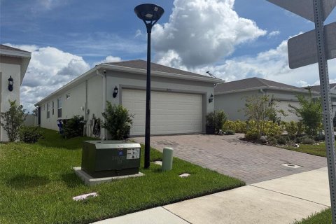 Casa en venta en Kissimmee, Florida, 3 dormitorios, 144.83 m2 № 1918562 - foto 1