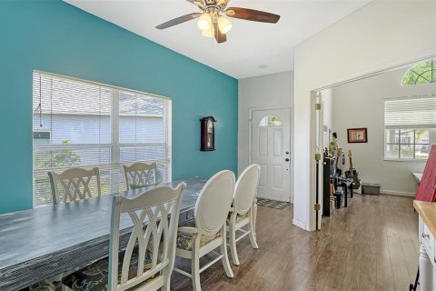 Casa en venta en Lakewood Ranch, Florida, 4 dormitorios, 182 m2 № 1679448 - foto 9