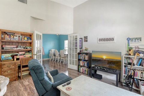 Casa en venta en Lakewood Ranch, Florida, 4 dormitorios, 182 m2 № 1679448 - foto 10