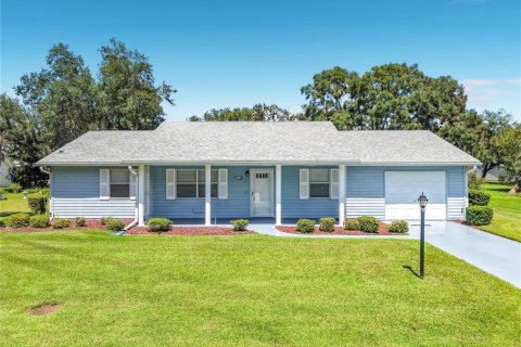Casa en Leesburg, Florida 2 dormitorios, 127.09 m2 № 2369398