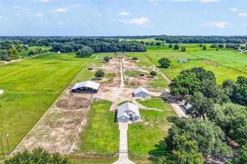 Villa ou maison à vendre à Weirsdale, Floride: 3 chambres, 135.45 m2 № 2283951 - photo 6