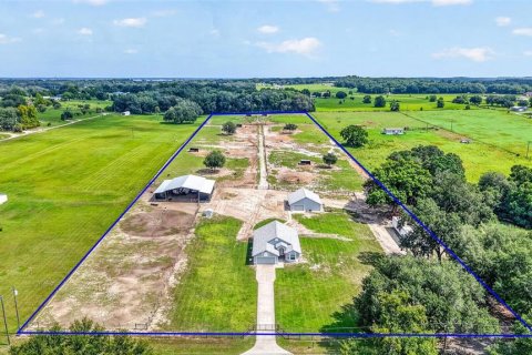 Villa ou maison à vendre à Weirsdale, Floride: 3 chambres, 135.45 m2 № 2283951 - photo 5
