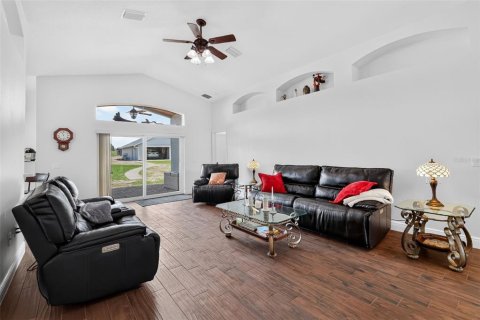 Villa ou maison à vendre à Weirsdale, Floride: 3 chambres, 135.45 m2 № 2283951 - photo 17