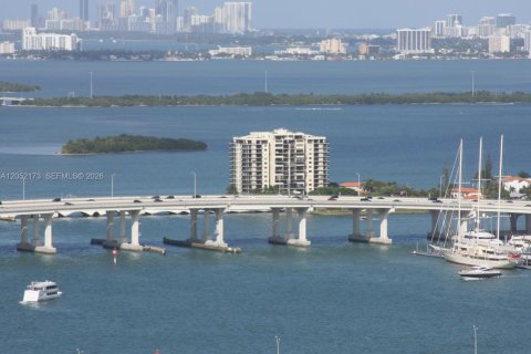 Condo in Miami, Florida, 1 bedroom № 2173499