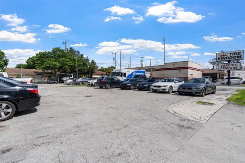 Immobilier commercial à vendre à Miami, Floride № 2081705 - photo 26