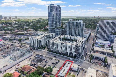 Immobilier commercial à vendre à Miami, Floride № 2081705 - photo 30