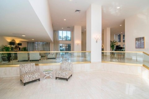 Condo in Tampa, Florida, 2 bedrooms  № 2211177 - photo 5