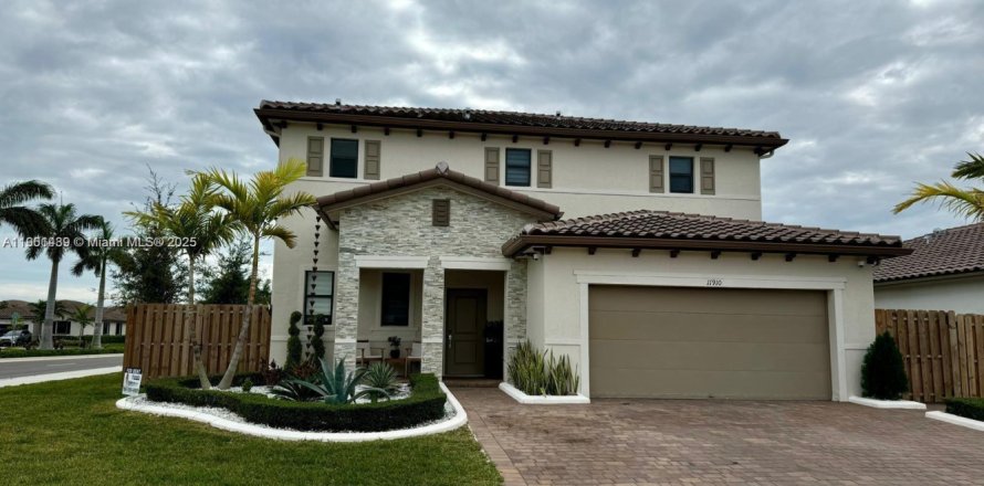 Villa ou maison à Homestead, Floride 5 chambres, 276.29 m2 № 1954057