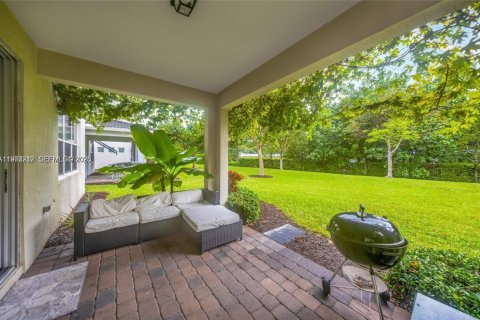 Купить виллу или дом в Холливуд, Флорида 3 спальни, 174.75м2, № 2045779 - фото 26