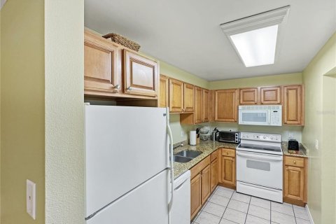 Купить кондоминиум в Сент-Питерсберг, Флорида 4 комнаты, 61.78м2, № 1520926 - фото 8