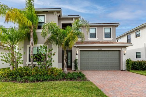 Villa ou maison à louer à Lake Worth, Floride: 6 chambres, 272.3 m2 № 2286038 - photo 4