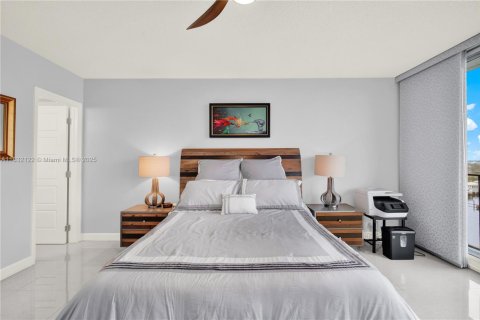 Copropriété à vendre à Pompano Beach, Floride: 2 chambres, 111.48 m2 № 1934448 - photo 28