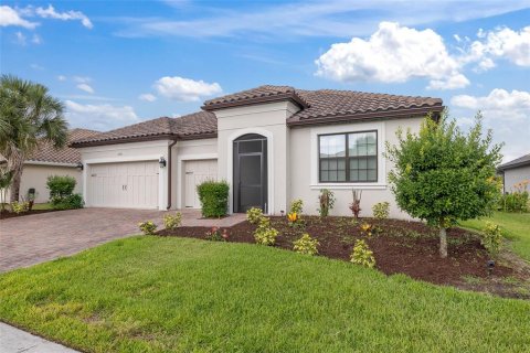 House in BELLALAGO in Kissimmee, Florida 4 bedrooms, 253.34 sq.m. № 2238939