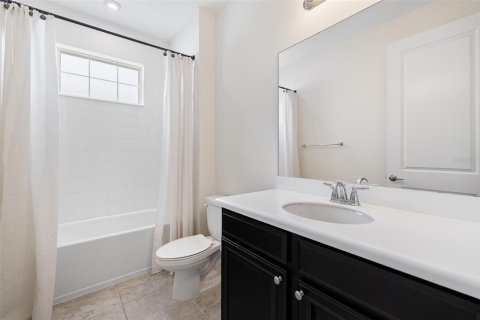 Villa ou maison à vendre à Kissimmee, Floride: 4 chambres, 253.34 m2 № 2238939 - photo 24