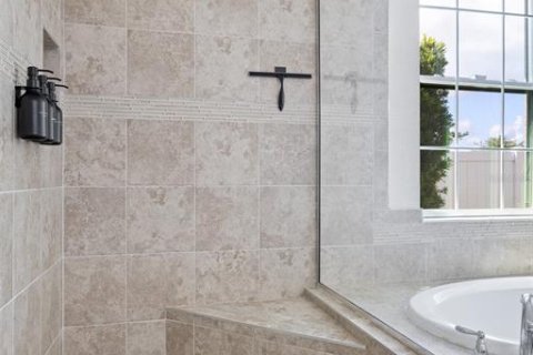 Villa ou maison à vendre à Kissimmee, Floride: 4 chambres, 253.34 m2 № 2238939 - photo 23