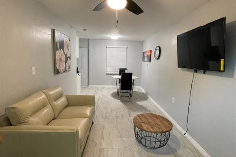 Villa ou maison à louer à Clearwater, Floride: 1 chambre, 69.96 m2 № 1909172 - photo 17