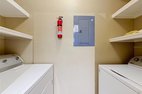 Copropriété à louer à Orlando, Floride: 3 chambres, 132.2 m2 № 2381151 - photo 25