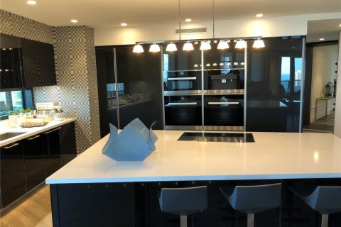 Copropriété à vendre à Sunny Isles Beach, Floride: 3 chambres, 385.92 m2 № 1977766 - photo 5