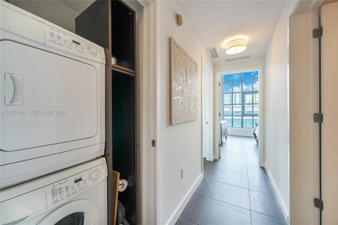 Купить кондоминиум в Майами, Флорида 2 спальни, 109.72м2, № 2037652 - фото 26