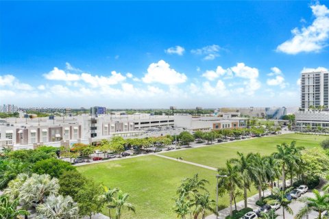 Купить кондоминиум в Майами, Флорида 2 спальни, 109.72м2, № 2037652 - фото 18