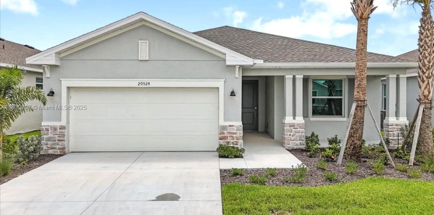 House in Lehigh Acres, Florida 3 bedrooms № 2012752