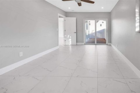 House in Coral Springs, Florida 6 bedrooms № 2050338 - photo 29