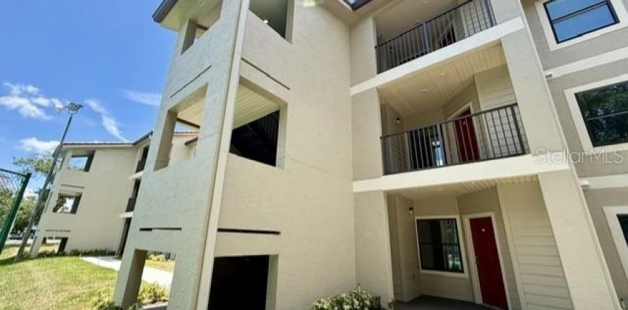 Condominio en Kissimmee, Florida, 1 dormitorio № 2097224