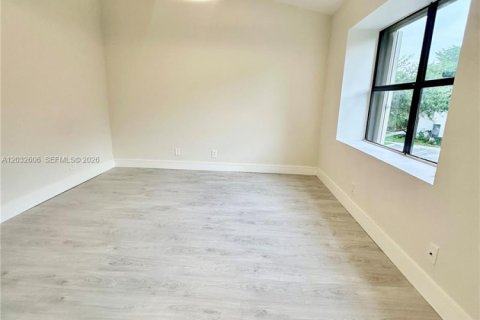 Condominio en alquiler en Coconut Creek, Florida, 2 dormitorios, 115.57 m2 № 2077609 - foto 21