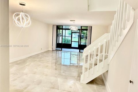 Condominio en alquiler en Coconut Creek, Florida, 2 dormitorios, 115.57 m2 № 2077609 - foto 9