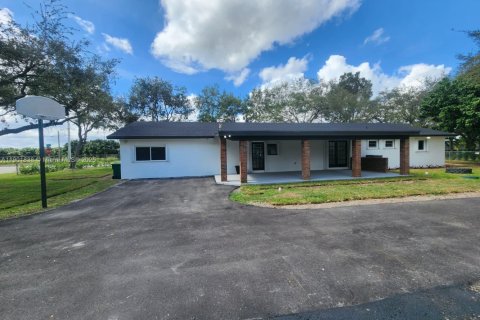 Casa en venta en Homestead, Florida, 5 dormitorios, 229 m2 № 1965857 - foto 6