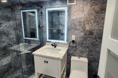 Купить кондоминиум в Майами-Бич, Флорида 3 комнаты, 96.8м2, № 2146695 - фото 24