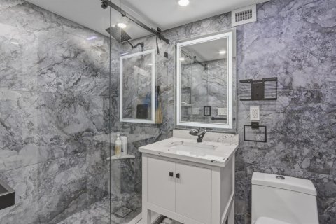 Купить кондоминиум в Майами-Бич, Флорида 3 комнаты, 96.8м2, № 2146695 - фото 23