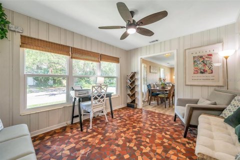Villa ou maison à vendre à Gulfport, Floride: 3 chambres, 100.98 m2 № 1777542 - photo 11