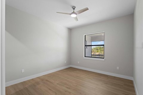 House in Port Charlotte, Florida 3 bedrooms, 201.6 sq.m. № 1673143 - photo 27