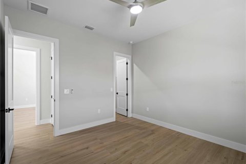 House in Port Charlotte, Florida 3 bedrooms, 201.6 sq.m. № 1673143 - photo 28