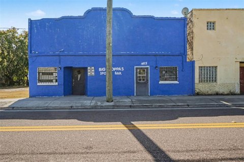 Commercial property in Sanford, Florida 123.75 sq.m. № 2095322