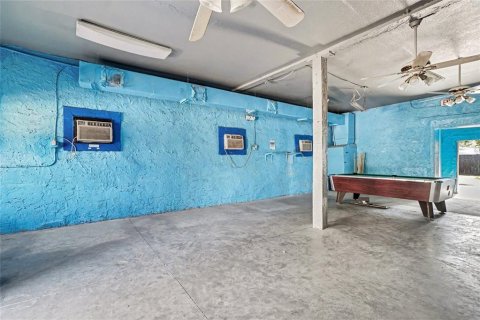 Commercial property in Sanford, Florida 123.75 sq.m. № 2095322 - photo 10