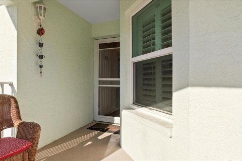 Condo in North Port, Florida, 2 bedrooms  № 1551843 - photo 5
