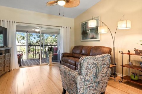 Condo in North Port, Florida, 2 bedrooms  № 1551843 - photo 16