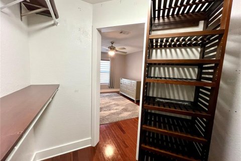 Condominio en venta en Tampa, Florida, 1 dormitorio, 83.61 m2 № 2197247 - foto 21