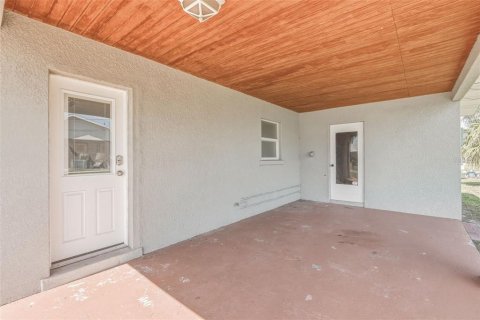 Villa ou maison à vendre à Punta Gorda, Floride: 3 chambres, 100.71 m2 № 2330971 - photo 25