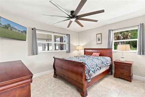 Villa ou maison à vendre à Punta Gorda, Floride: 3 chambres, 100.71 m2 № 2330971 - photo 19