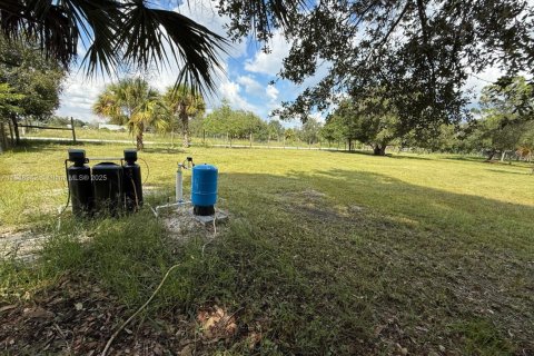 Terreno en venta en Clewiston, Florida № 1957769 - foto 5